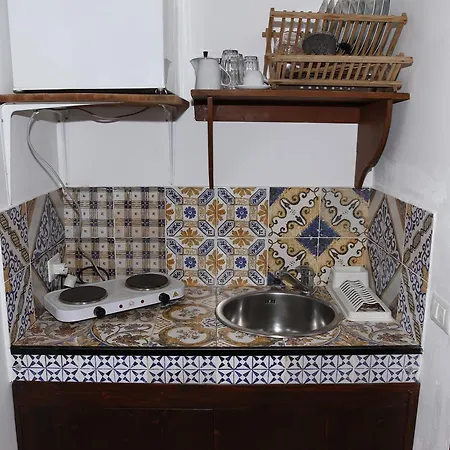 Baglio Costa Di Mandorla 度假居 *