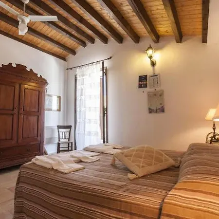 Baglio Costa Di Mandorla Casa vacanze *