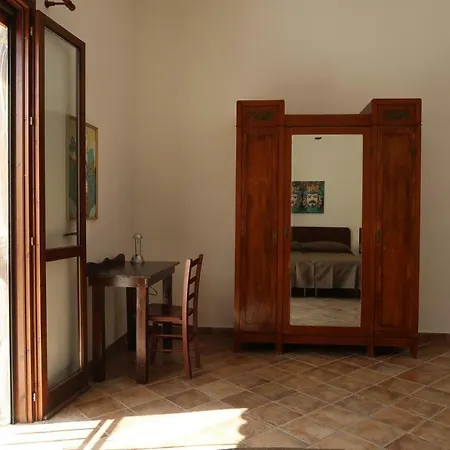 Baglio Costa Di Mandorla Casa vacanze *